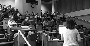 Mary Evans from NIDDK addresses the training course attendees Mary Evans from NIDDK addresses the training course attendees